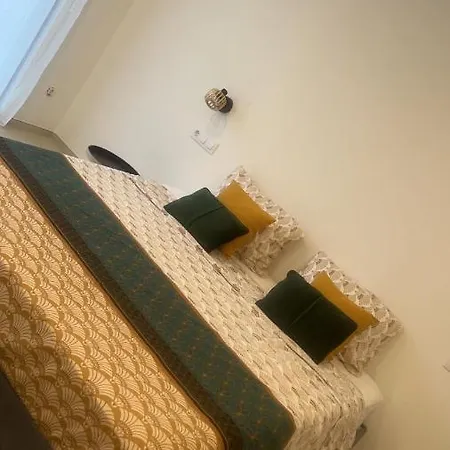 Βίλα Maison Bella *