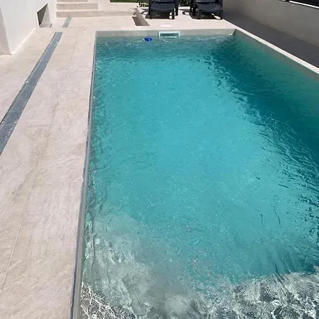 Βίλα Maison Bella Empuriabrava